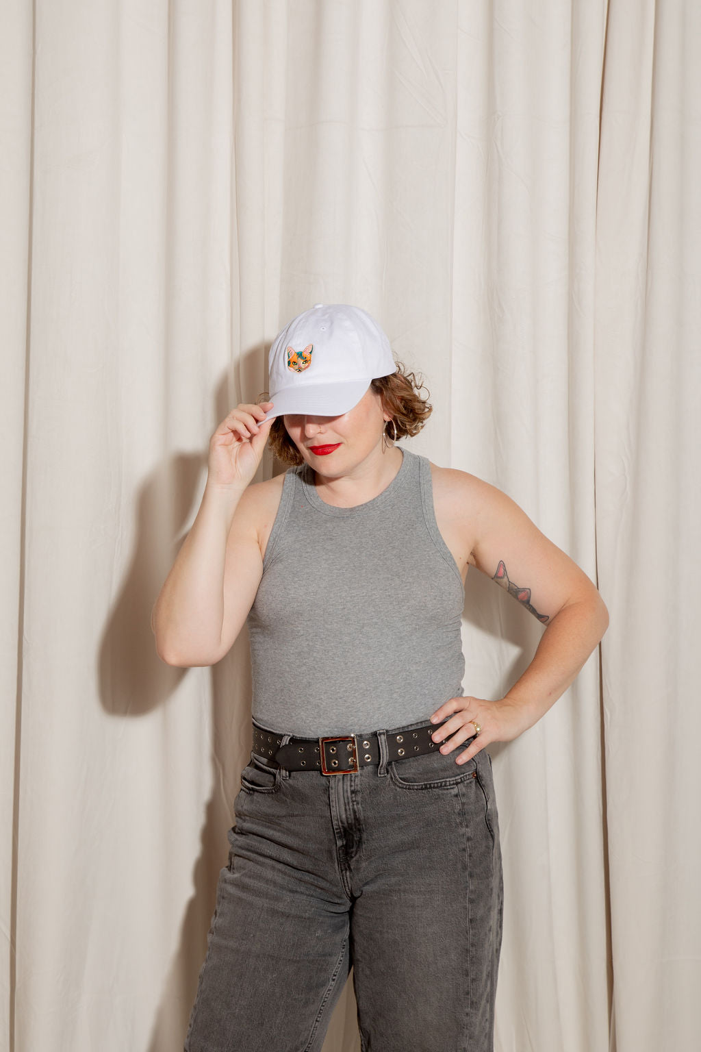 Ponno Cat Hat in Raisin