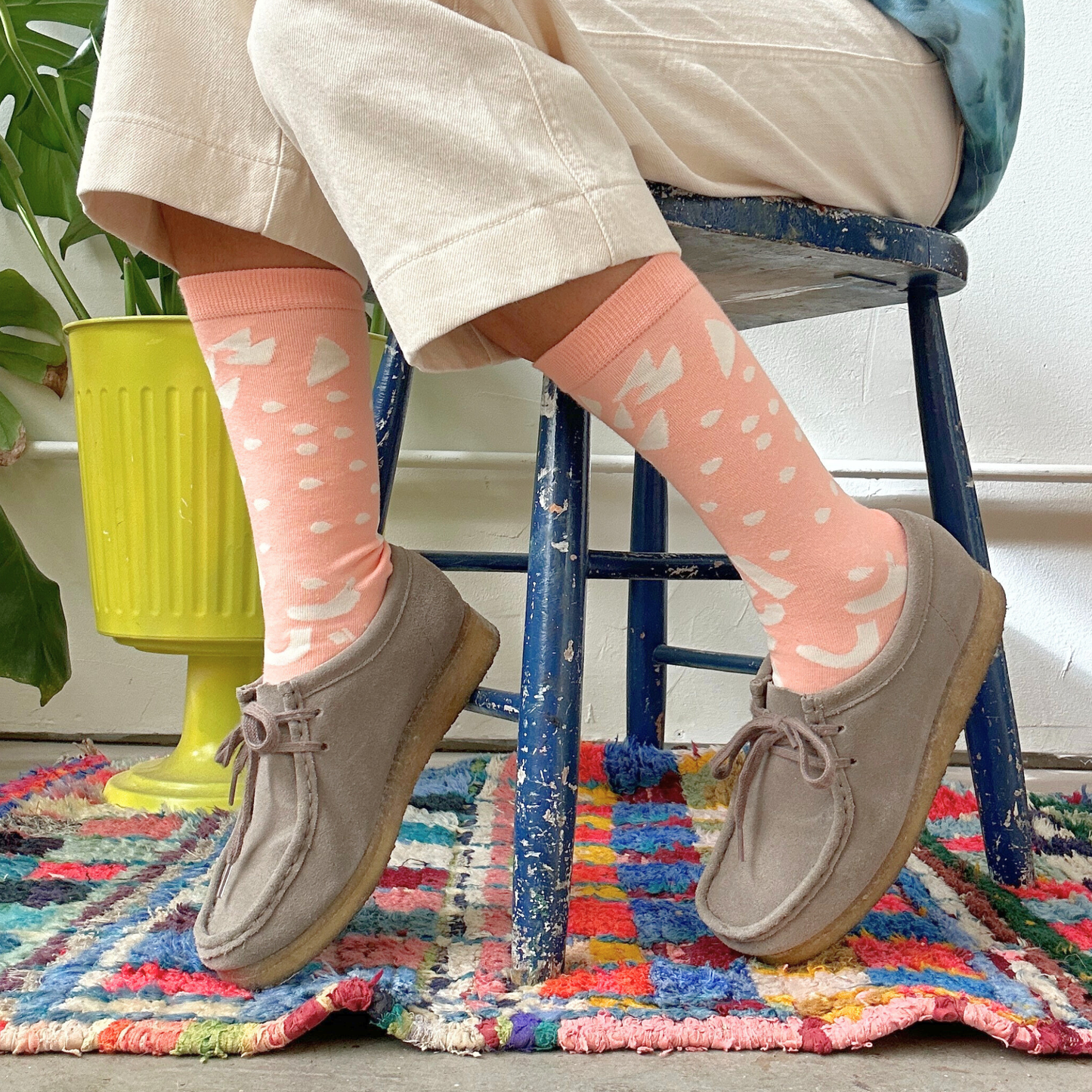 Coral & Natural Dashes Socks