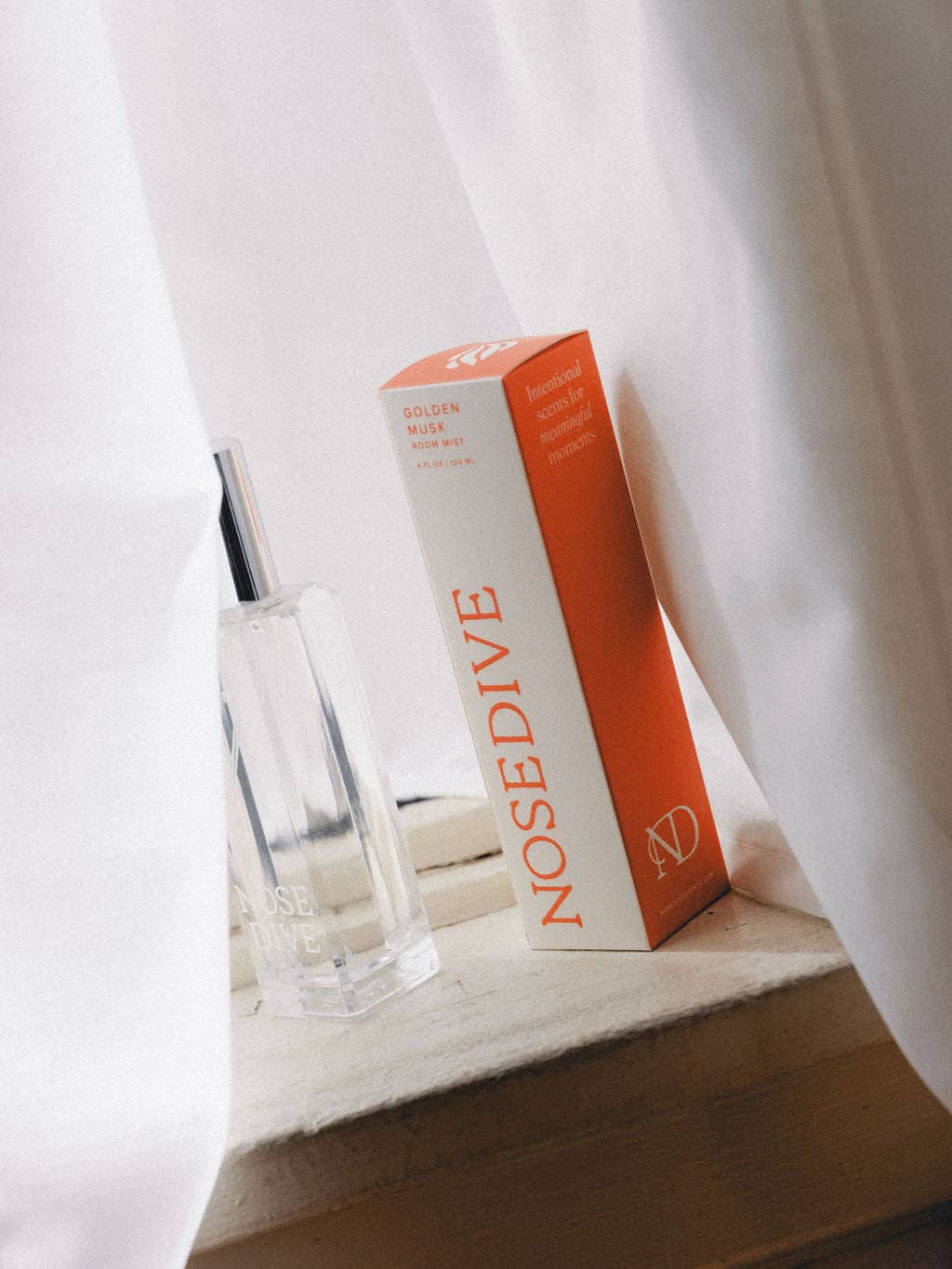 Golden Musk Room Mist