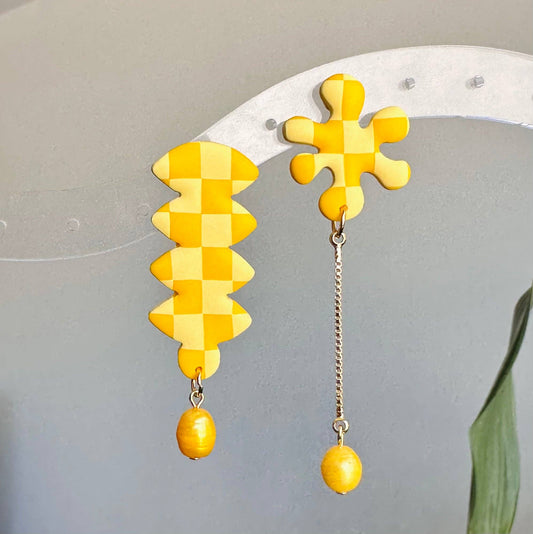 2 Tone Yellow Checker Studs