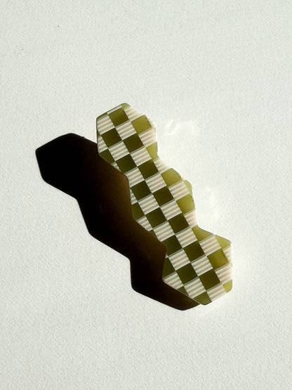 Accent Vase Hair Clip