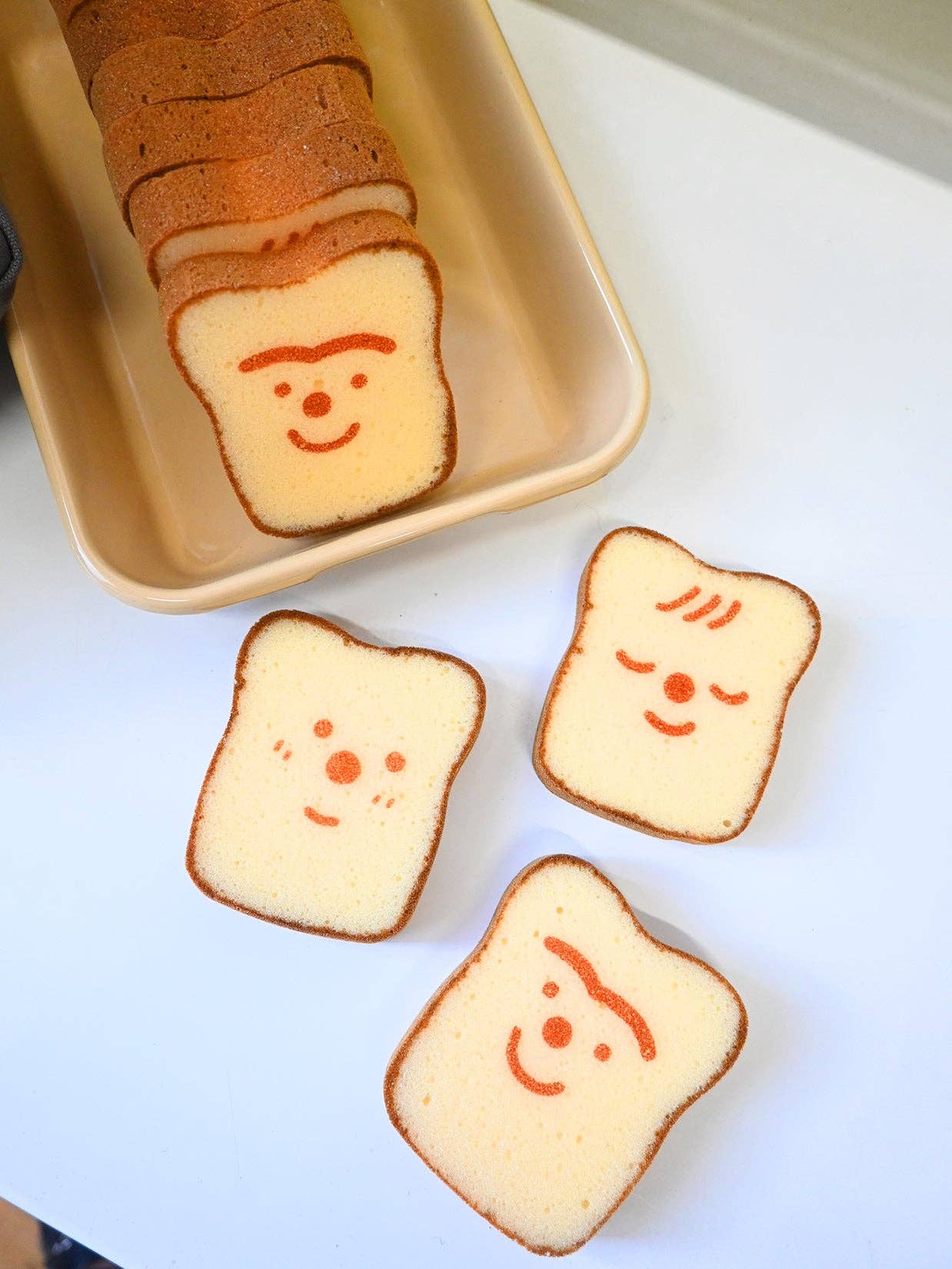 Poundcake Cleaning Sponge