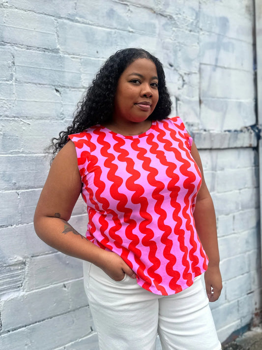 Squiggle Muscle Tee