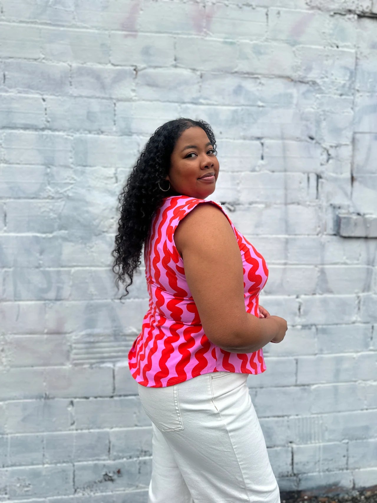 Squiggle Muscle Tee