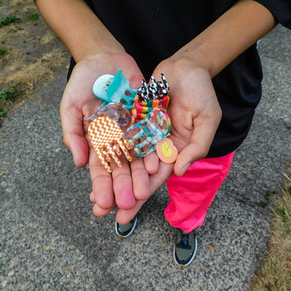 Mini Claws (multiple colors)